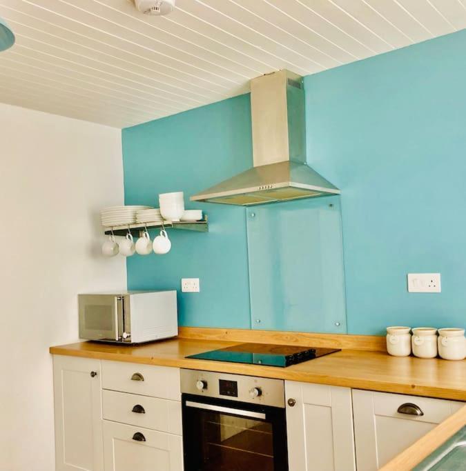 Welcoming Bungalow With Parking And Garden St Agnes  Buitenkant foto