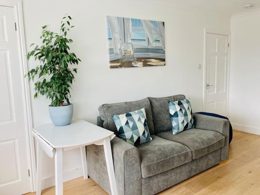 Welcoming Bungalow With Parking And Garden St Agnes  Buitenkant foto